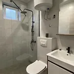 & - Marina Apartman *