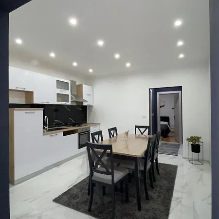 & - Marina Appartement Ploce (Dubrovnik-Neretva)